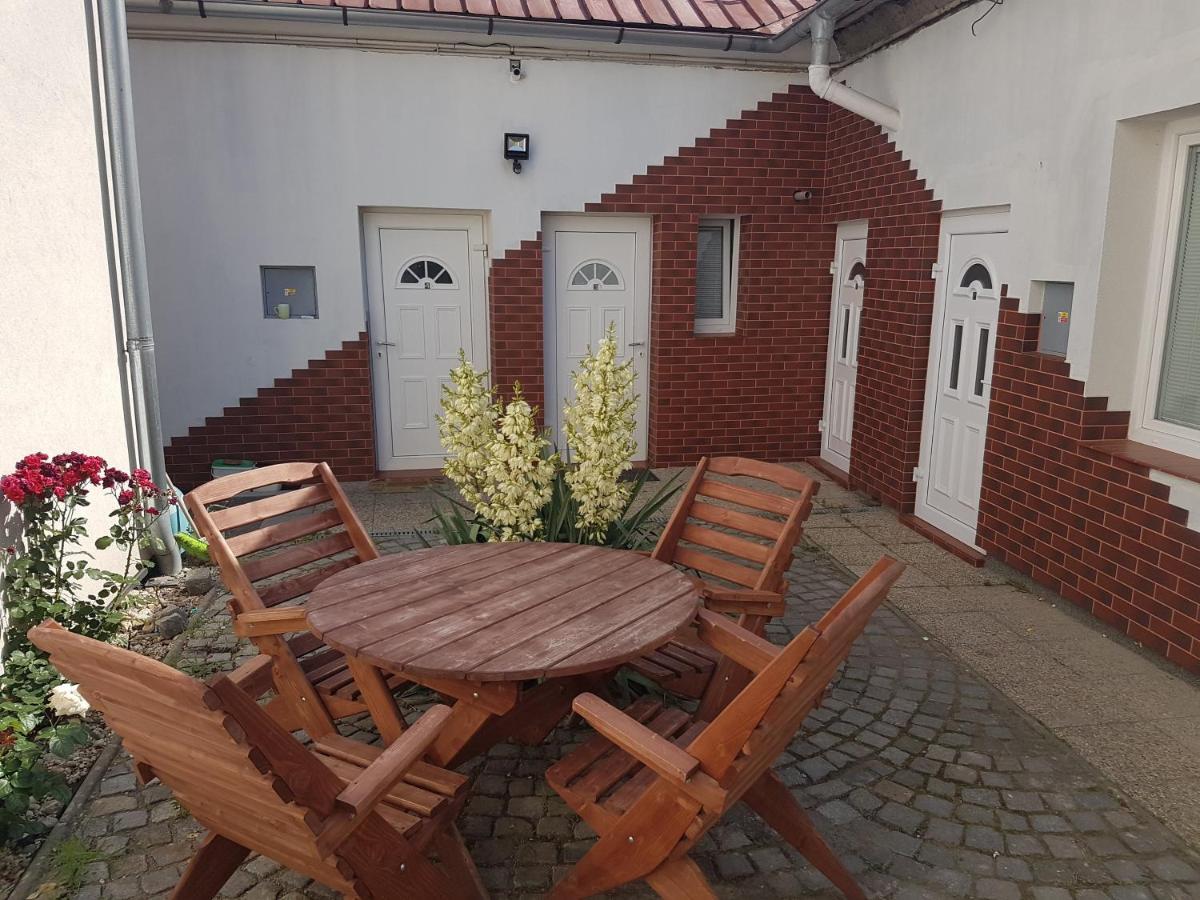 Ferienwohnung Olomouc New2 Exterior foto